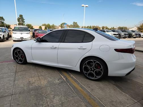 2023 Alfa Romeo Giulia Ti