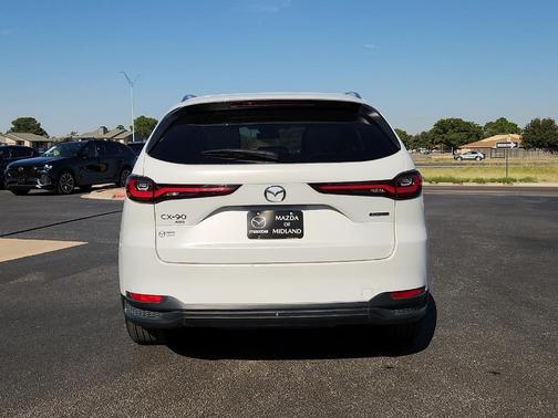 2024 Mazda CX-90 Preferred Plus