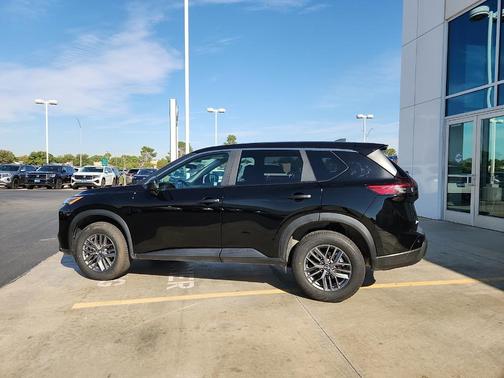 2024 Nissan Rogue S