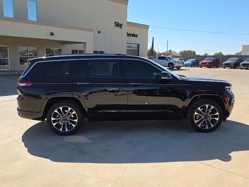2022 Jeep Grand Cherokee L Overland
