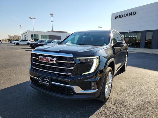 2024 GMC Acadia Elevation