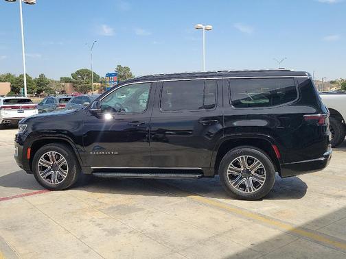 2024 Jeep Wagoneer Series II