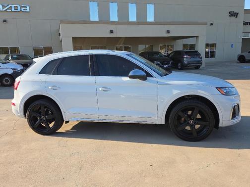 2022 Audi SQ5 3.0T Premium
