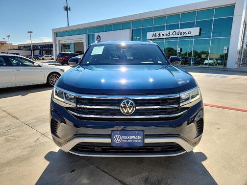 2021 Volkswagen Atlas Cross Sport 2.0T SE w/Technology