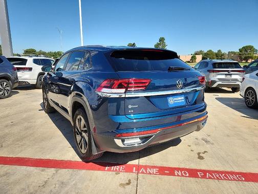 2021 Volkswagen Atlas Cross Sport 2.0T SE w/Technology