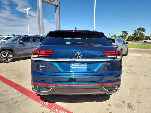 2021 Volkswagen Atlas Cross Sport 2.0T SE w/Technology
