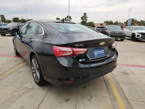 2024 Chevrolet Malibu 2LT