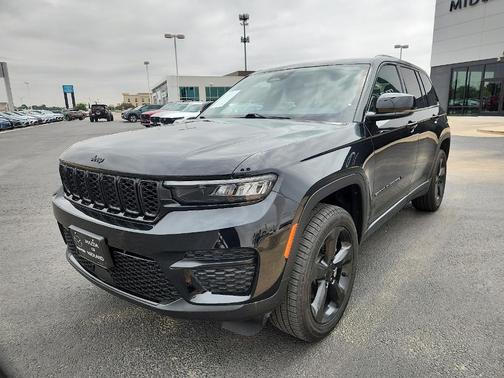 2023 Jeep Grand Cherokee Altitude
