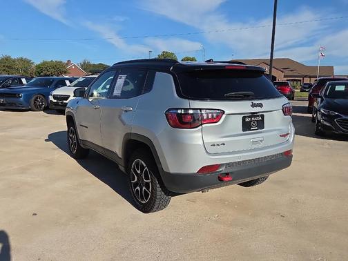 2024 Jeep Compass Trailhawk