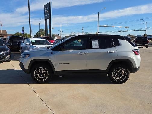 2024 Jeep Compass Trailhawk