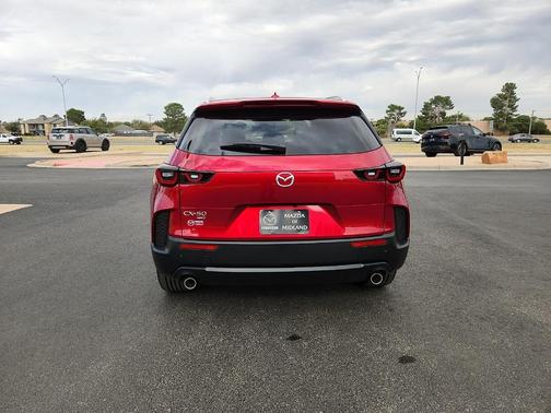 2026 Mazda CX-50 Premium