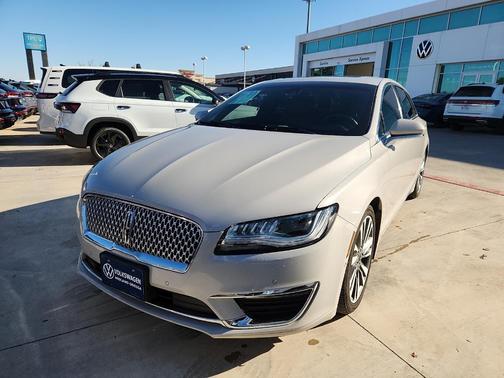 2019 Lincoln MKZ Reserve II