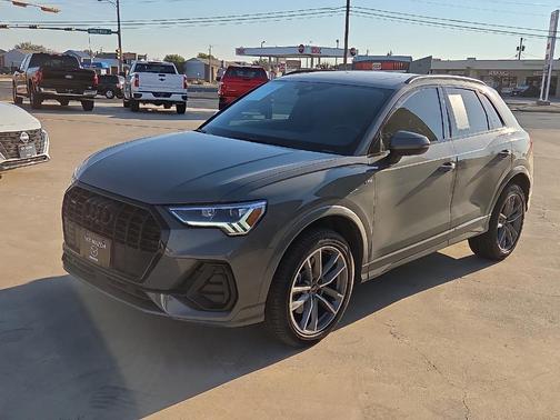 2022 Audi Q3 45 S line Premium Plus