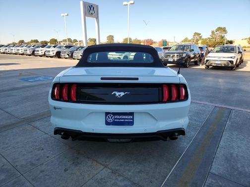 2023 Ford Mustang EcoBoost Premium