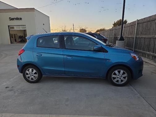 2015 Mitsubishi Mirage ES