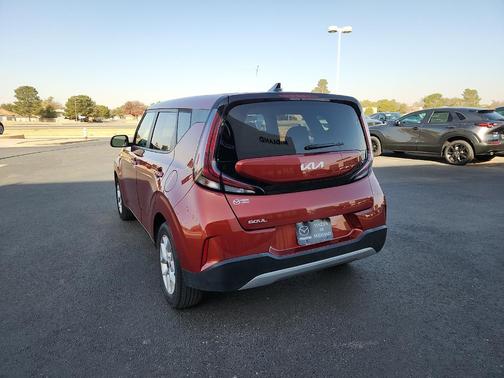 2024 Kia Soul LX