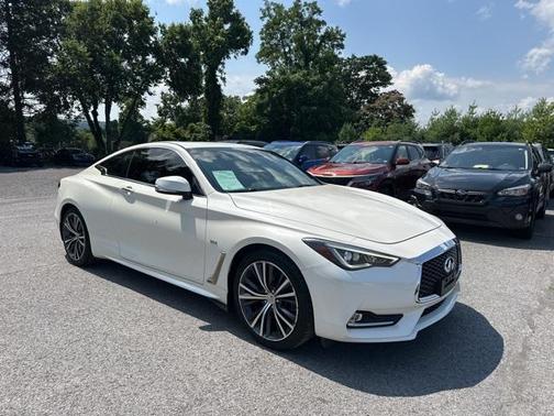 2017 INFINITI Q60 3.0T Premium
