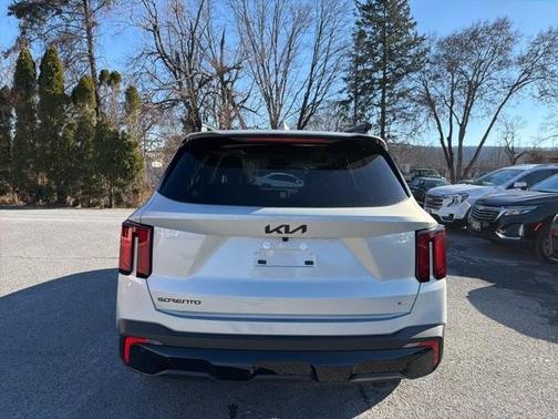 2026 Kia Sorento X-Line EX