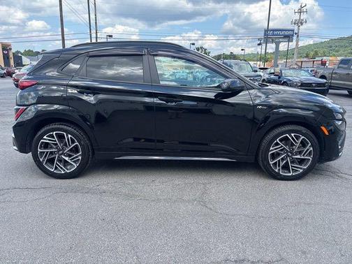 2022 Hyundai KONA N Line