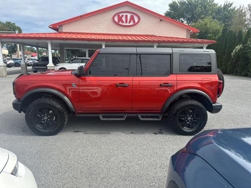 2024 Ford Bronco Black Diamond