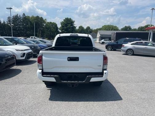 2020 Toyota Tacoma TRD Sport