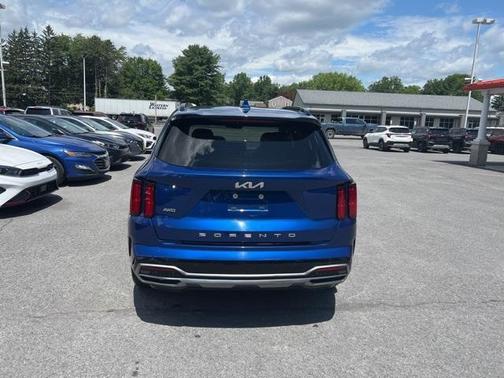 2022 Kia Sorento SX