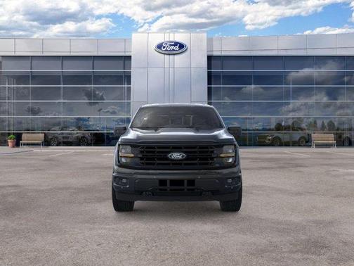 Agate Black Metallic 2026 Ford F-150 XLT