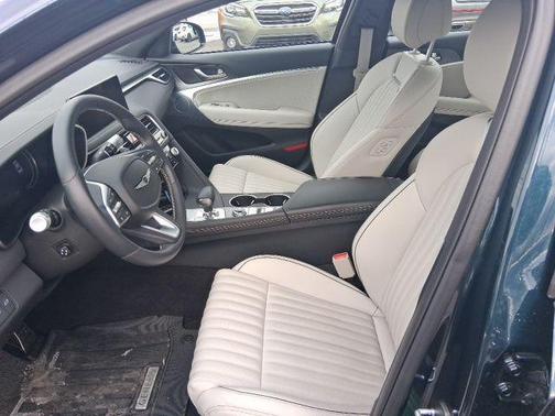 2024 Genesis G70 2.5T