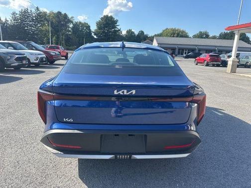 2025 Kia K4 