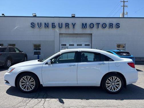 Bright White Clearcoat 2012 Chrysler 200 Limited