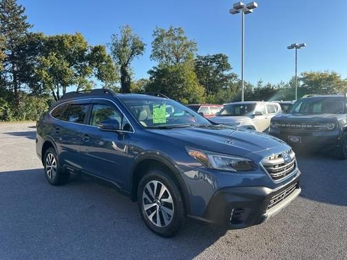 2022 Subaru Outback Premium