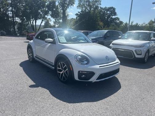 2018 Volkswagen Beetle 2.0T Dune