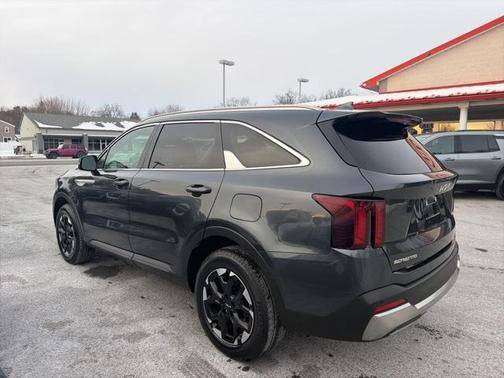 2024 Kia Sorento S