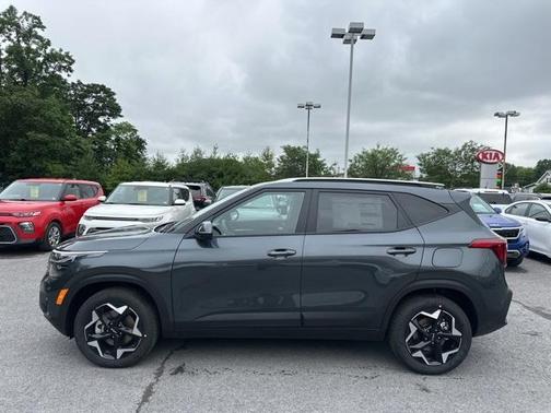 2025 Kia Seltos S