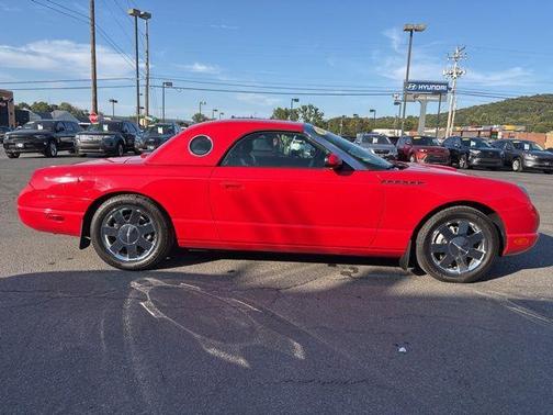 2002 Ford Thunderbird Premium