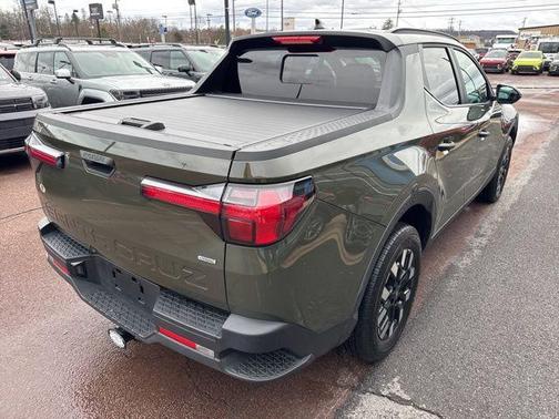 2025 Hyundai SANTA CRUZ SEL Activity