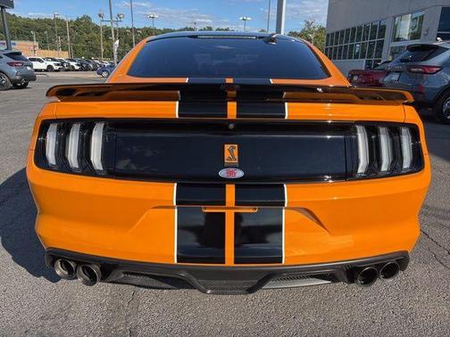 2018 Ford Shelby GT350 Base