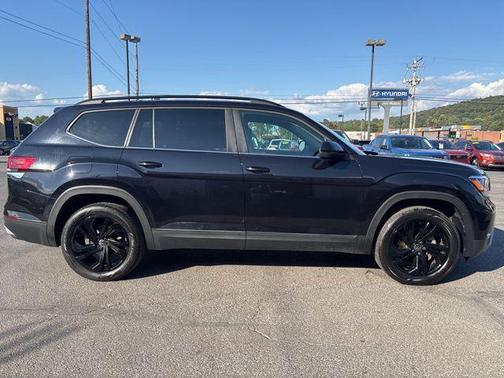 2023 Volkswagen Atlas 3.6L SE w/Technology