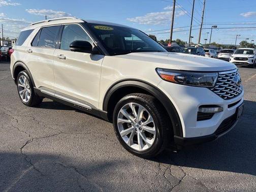 2022 Ford Explorer Platinum