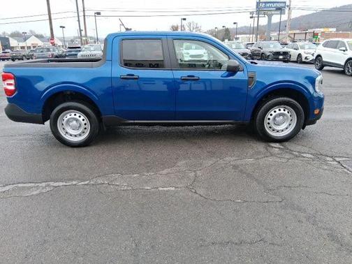 2024 Ford Maverick XL