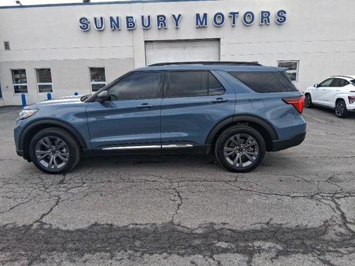 2025 Ford Explorer Active