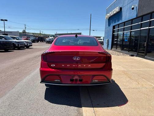 Calypso Red 2022 Hyundai SONATA SE