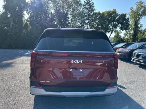 2026 Kia Carnival LX