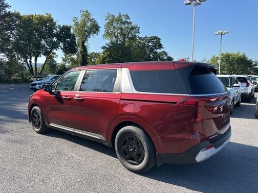 2026 Kia Carnival LX