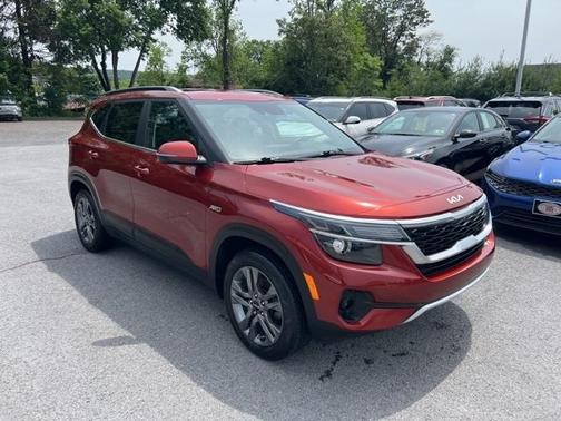 2022 Kia Seltos S