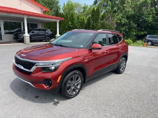 2022 Kia Seltos S