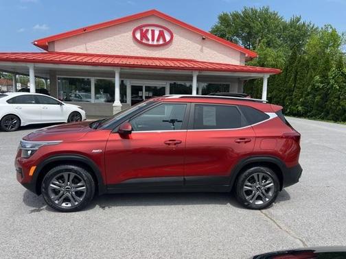 2022 Kia Seltos S