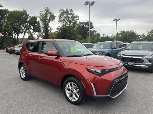 2024 Kia Soul LX