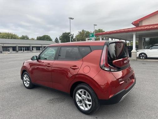 2024 Kia Soul LX