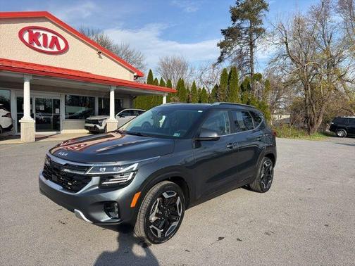 Gravity Gray 2024 Kia Seltos SX